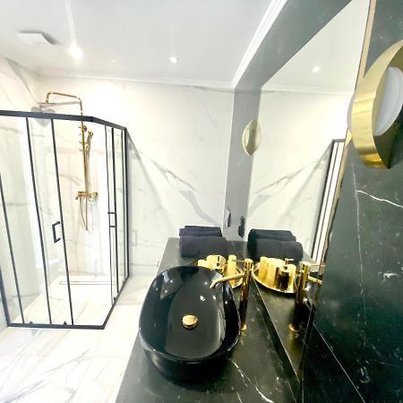 Apartament Sanok-Z Widokiem Na Rynek I Tarasem Exteriér fotografie