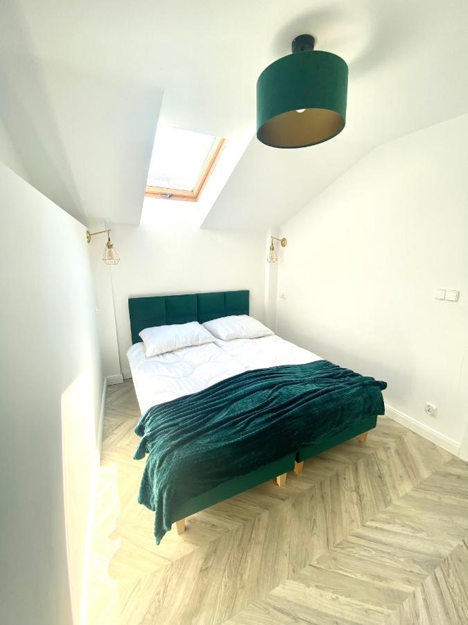 Apartament Sanok-Z Widokiem Na Rynek I Tarasem Exteriér fotografie